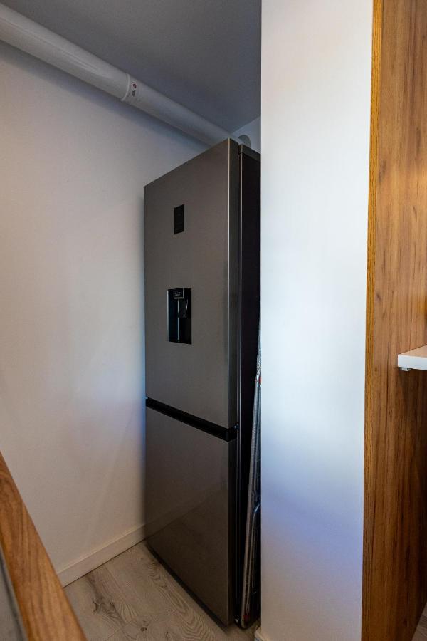 Modern Premium Apartment 1 Targoviste Exterior photo