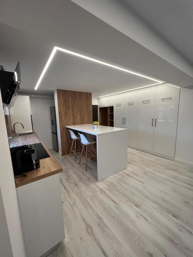 Modern Premium Apartment 1 Targoviste Exterior photo